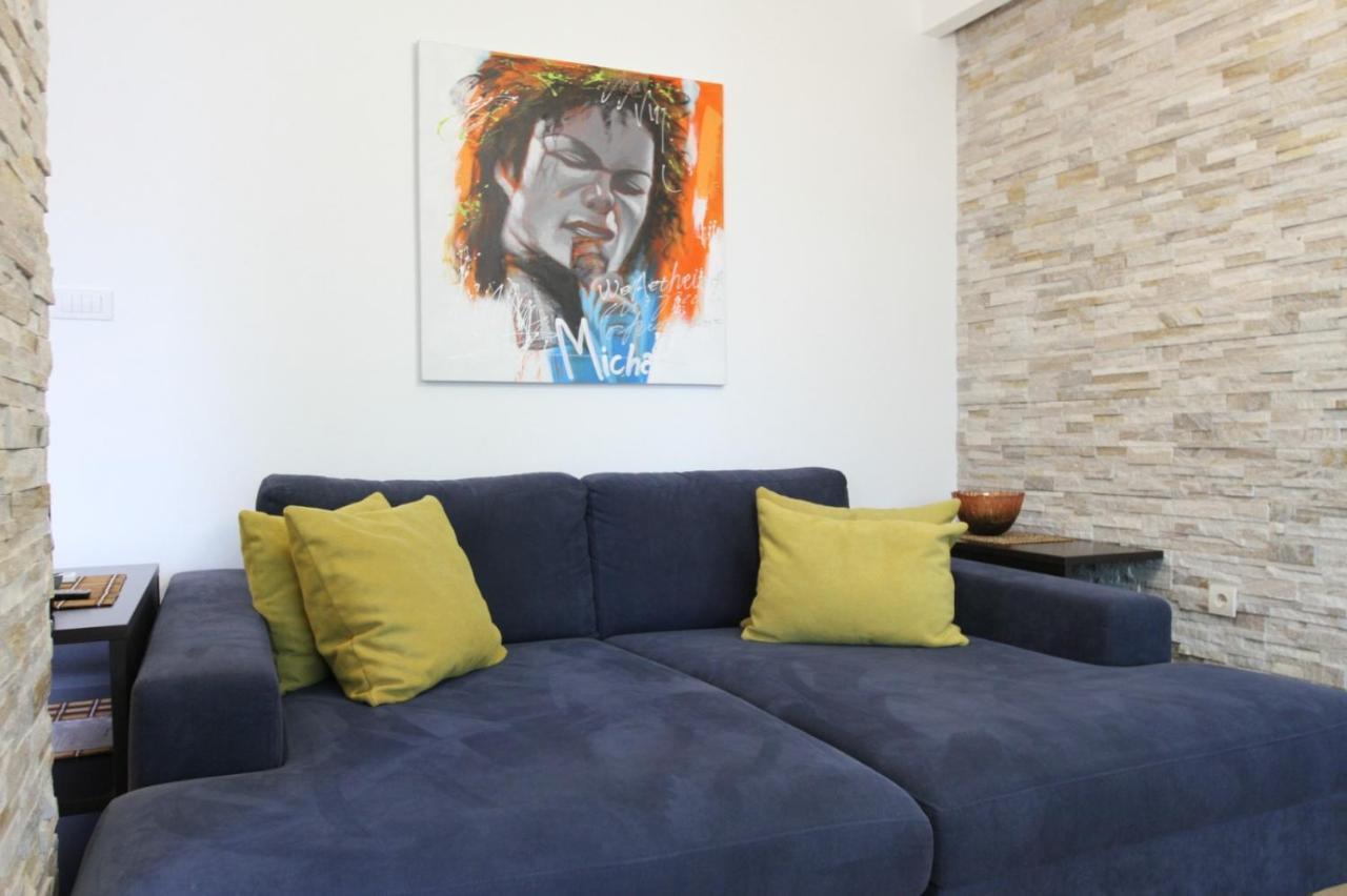 Luxury Apartment Big Blue Budva Bagian luar foto