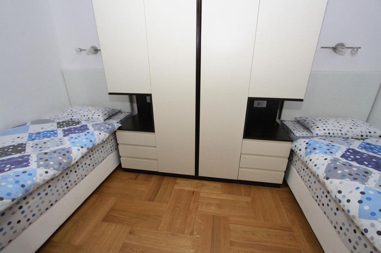 Luxury Apartment Big Blue Budva Bagian luar foto