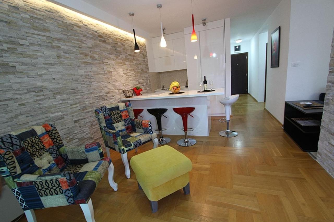 Luxury Apartment Big Blue Budva Bagian luar foto